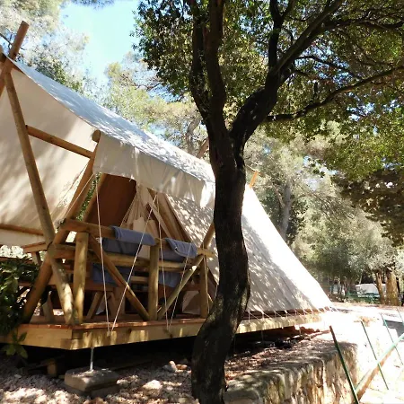 豪华帐篷 Glamping Tent *