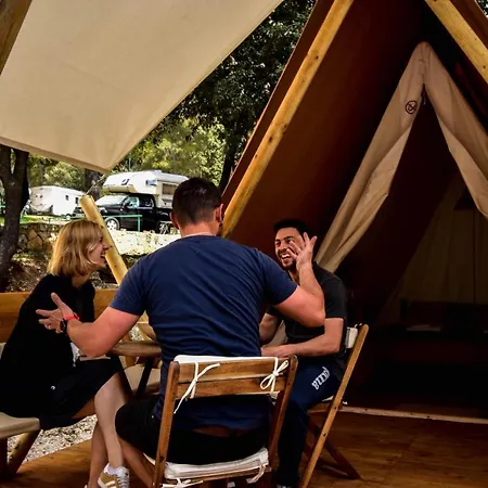 Luxe tent Glamping Tent
