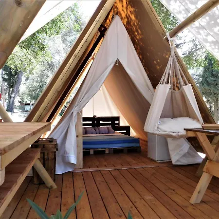 豪华帐篷 Glamping Tent