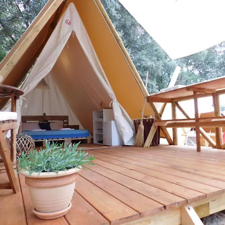 豪华帐篷 Glamping Tent 罗维尼
